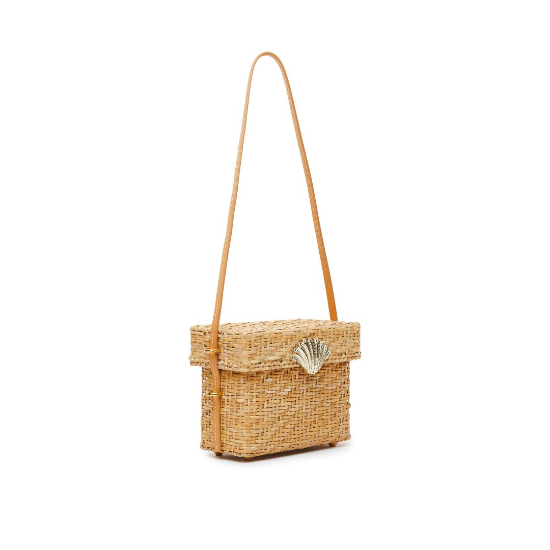 Vintage-inspired straw box bag with leather shoulder strap – The Box Bag side view