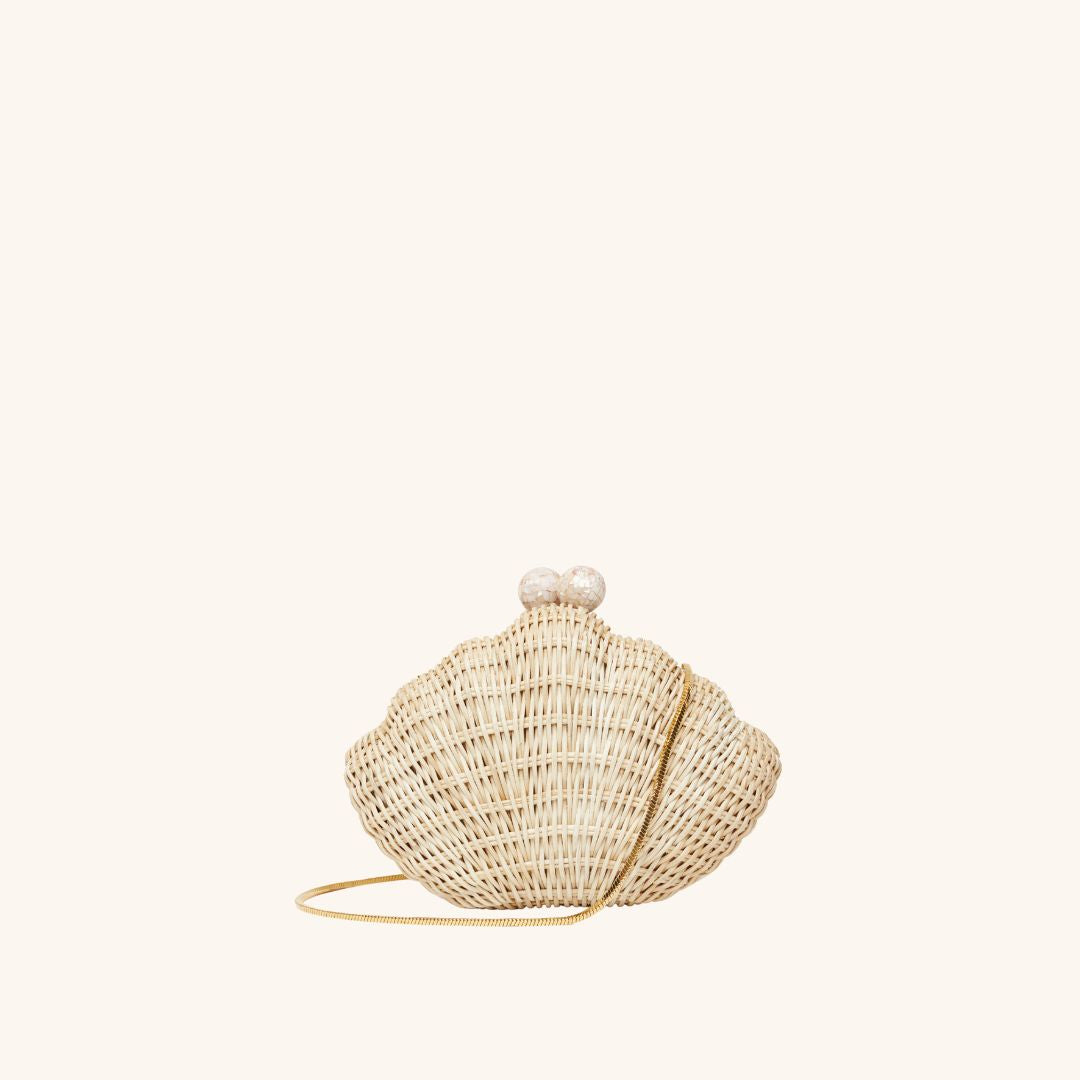 Rattan clutch with shell clasp and gold chain strap – The Shell Minaudiere