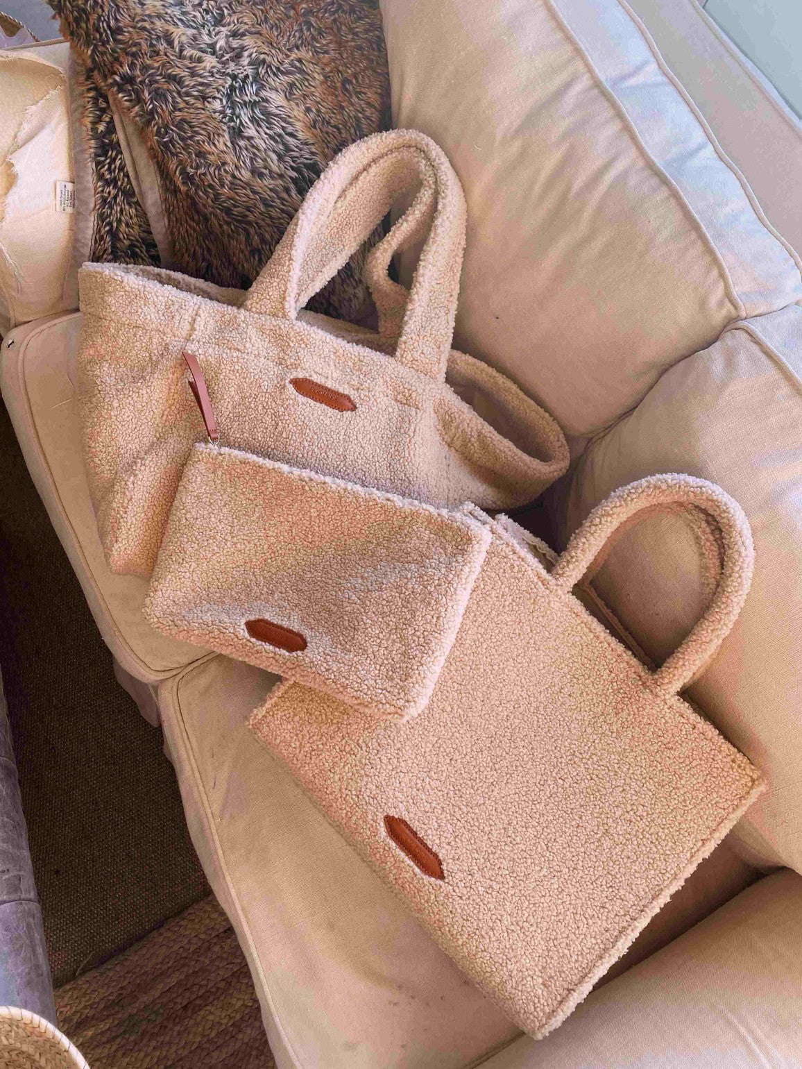 Sustainable sherpa fleece clutch bag – The Teddy Clutch 